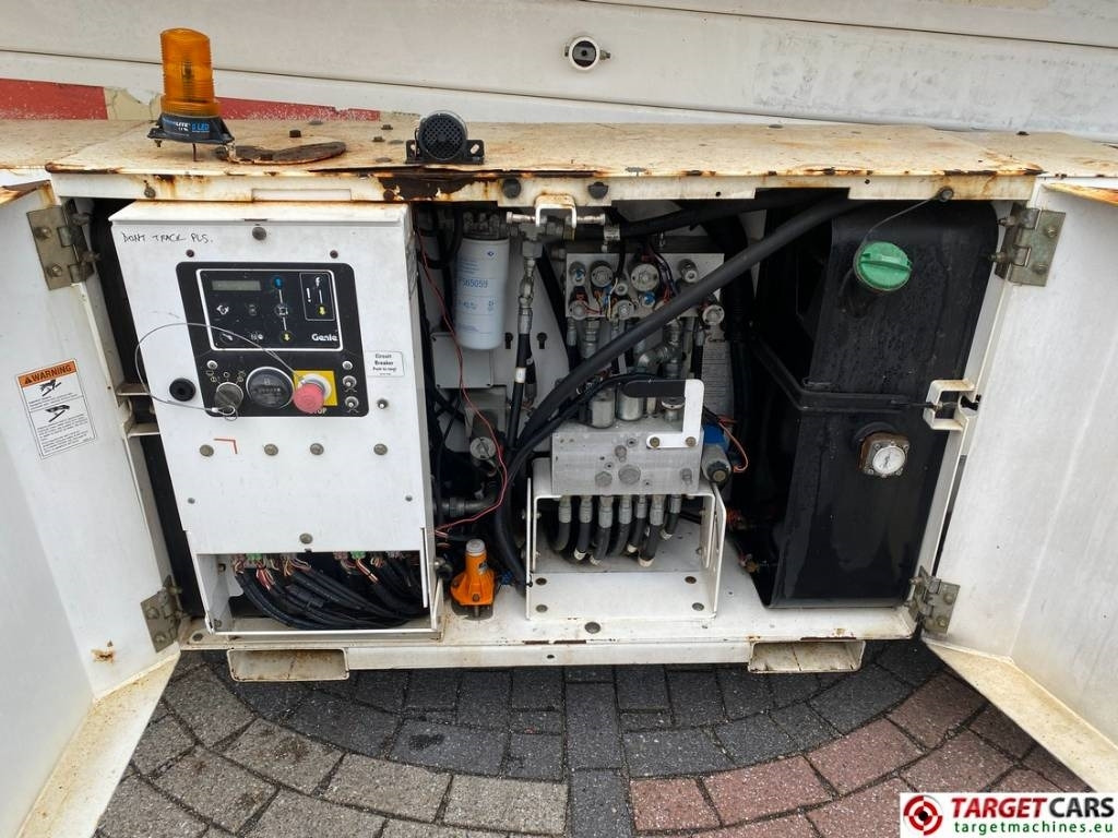 Genie GS-4069RT Diesel 4x4 Scissor Work Lift 1412cm NOCE  leasing Genie GS-4069RT Diesel 4x4 Scissor Work Lift 1412cm NOCE: picture 13