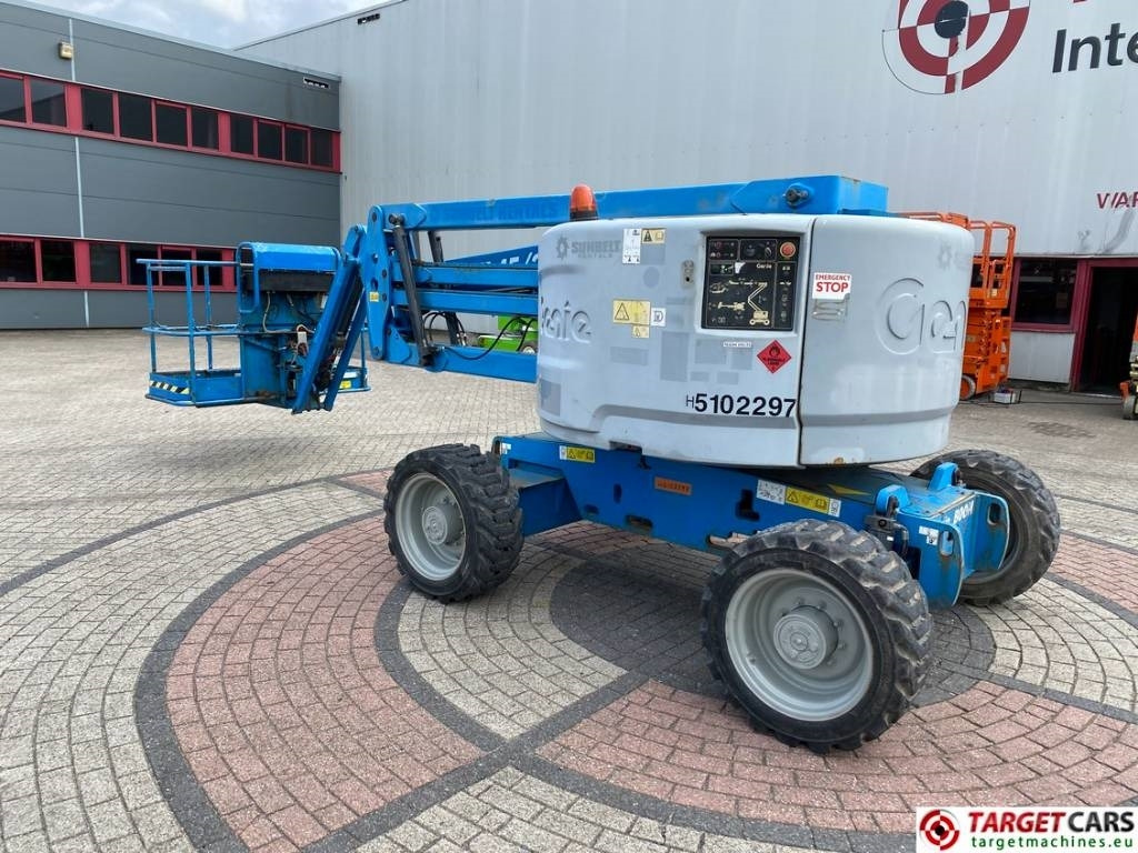 Genie Z-45/25J Diesel 4x4 Articulated Boom Work Lift 16M - Articulated boom: picture 4 Genie Z-45/25J Diesel 4x4 Articulated Boom Work Lift 16M - Articulated boom: picture 4