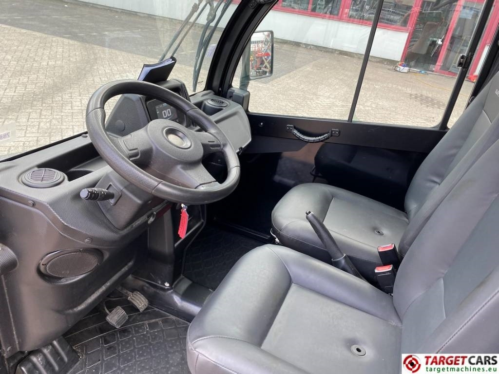Goupil G4 Electric UTV Closed Box Utility Van - Closed box van, Electric van: picture 5 Goupil G4 Electric UTV Closed Box Utility Van - Closed box van, Electric van: picture 5