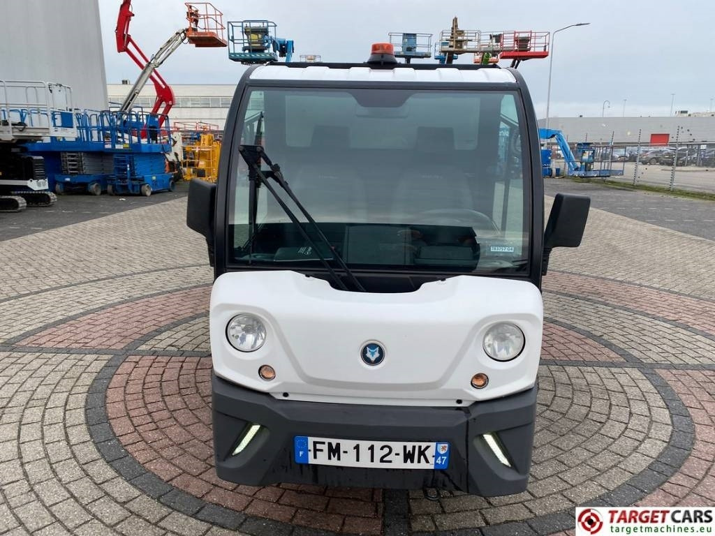 Goupil G4 Electric UTV Closed Box Van - Closed box van, Electric van: picture 2 Goupil G4 Electric UTV Closed Box Van - Closed box van, Electric van: picture 2