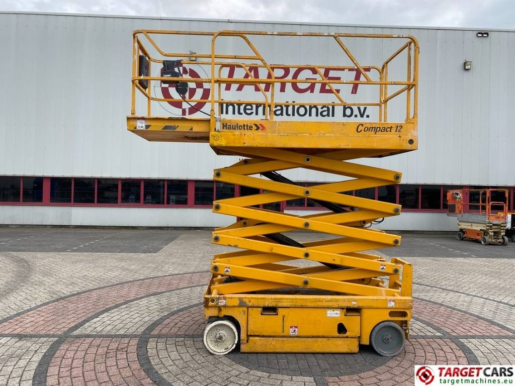 Haulotte Compact 12 Electric Scissor Work Lift 1200cm - Scissor lift: picture 5 Haulotte Compact 12 Electric Scissor Work Lift 1200cm - Scissor lift: picture 5