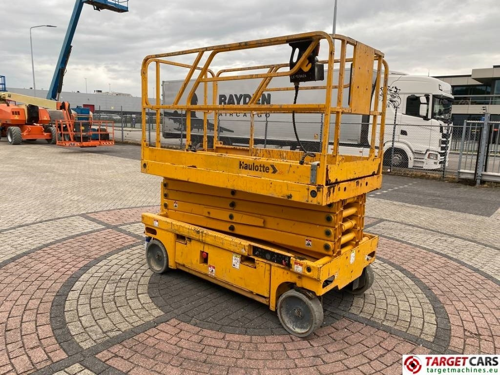 Haulotte Compact 12 Electric Scissor Work Lift 1200cm - Scissor lift: picture 2 Haulotte Compact 12 Electric Scissor Work Lift 1200cm - Scissor lift: picture 2