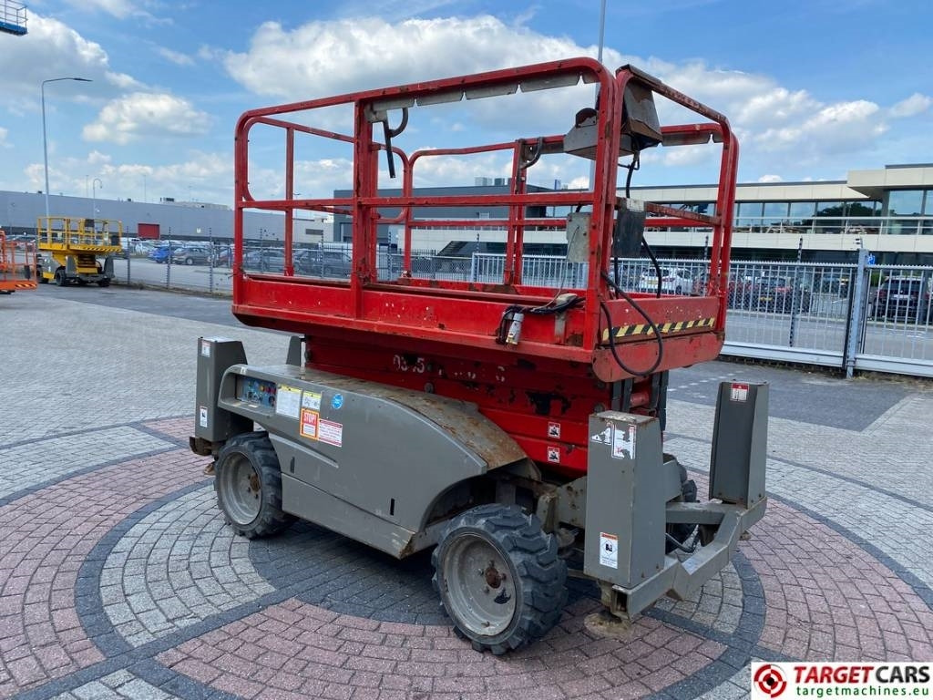 Haulotte Compact 12DX Diesel 4x4 Scissor Work Lift 1206cm - Scissor lift: picture 2 Haulotte Compact 12DX Diesel 4x4 Scissor Work Lift 1206cm - Scissor lift: picture 2