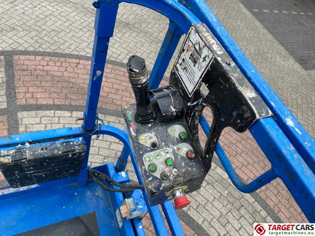 Scissor lift Haulotte Compact 14 Electric Scissor Work Lift 1385cm: picture 9