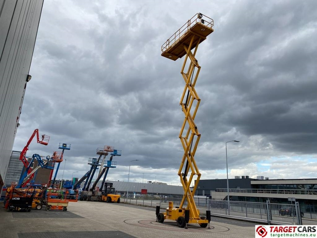 Scissor lift Haulotte H18SDX Diesel H18SX Scissor 4x4 Work Lift 1800cm: picture 7