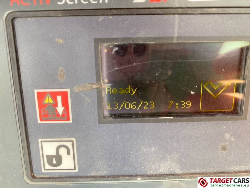 Vertical mast lift Haulotte Star 10 Electric Vertical Mast Lift 1000cm Defect: picture 12