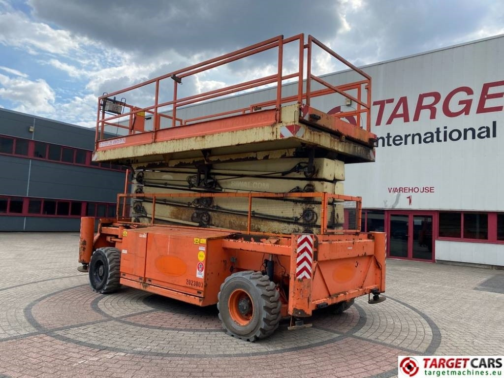 Holland Lift T210DL25 4WD Diesel T-210DL25 Scissor WorkLift 23M - Scissor lift: picture 4 Holland Lift T210DL25 4WD Diesel T-210DL25 Scissor WorkLift 23M - Scissor lift: picture 4