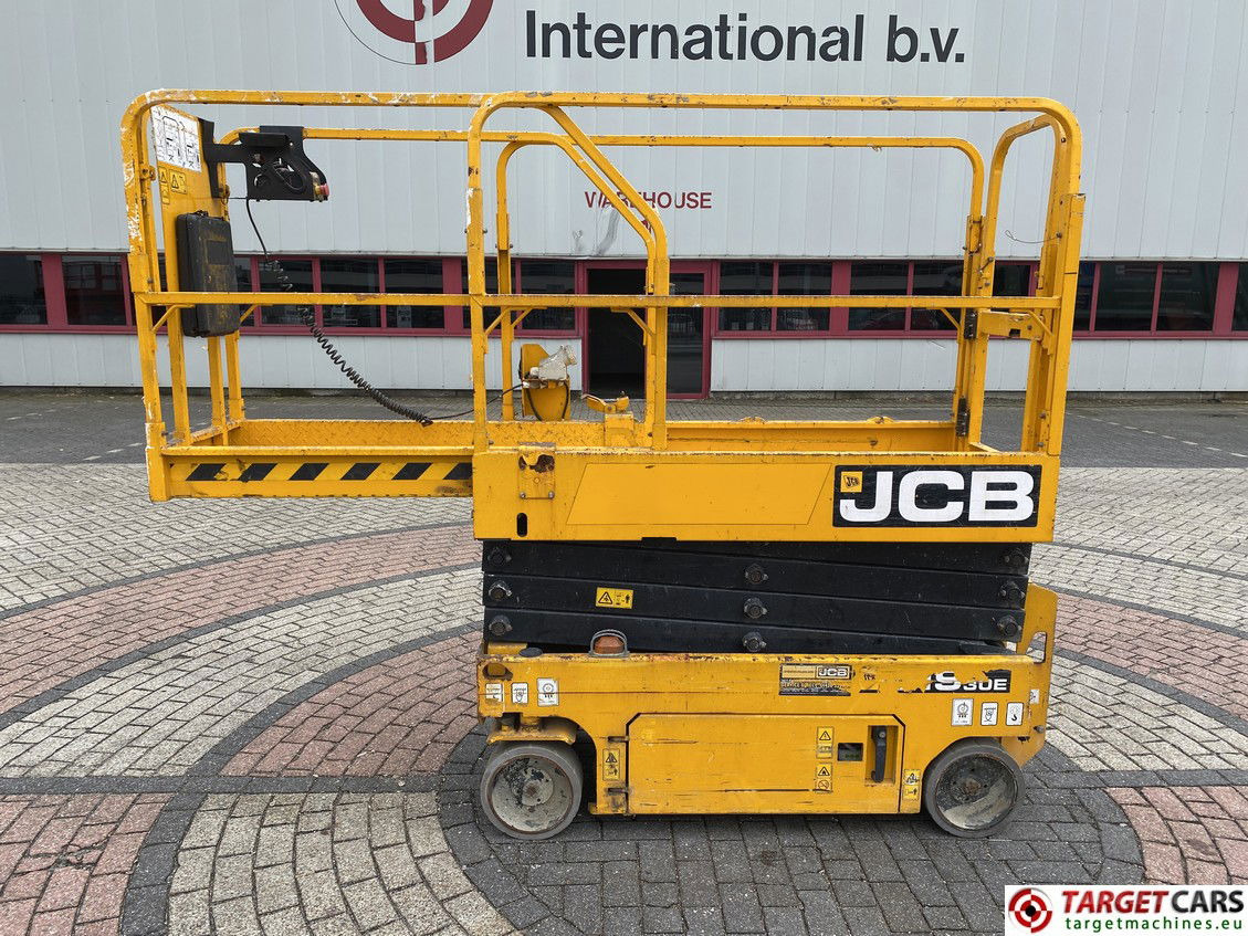 JCB S1930E ELECTRIC SCISSOR WORK LIFT 780CM 2019 130HRS 2536813 - Scissor lift: picture 5 JCB S1930E ELECTRIC SCISSOR WORK LIFT 780CM 2019 130HRS 2536813 - Scissor lift: picture 5