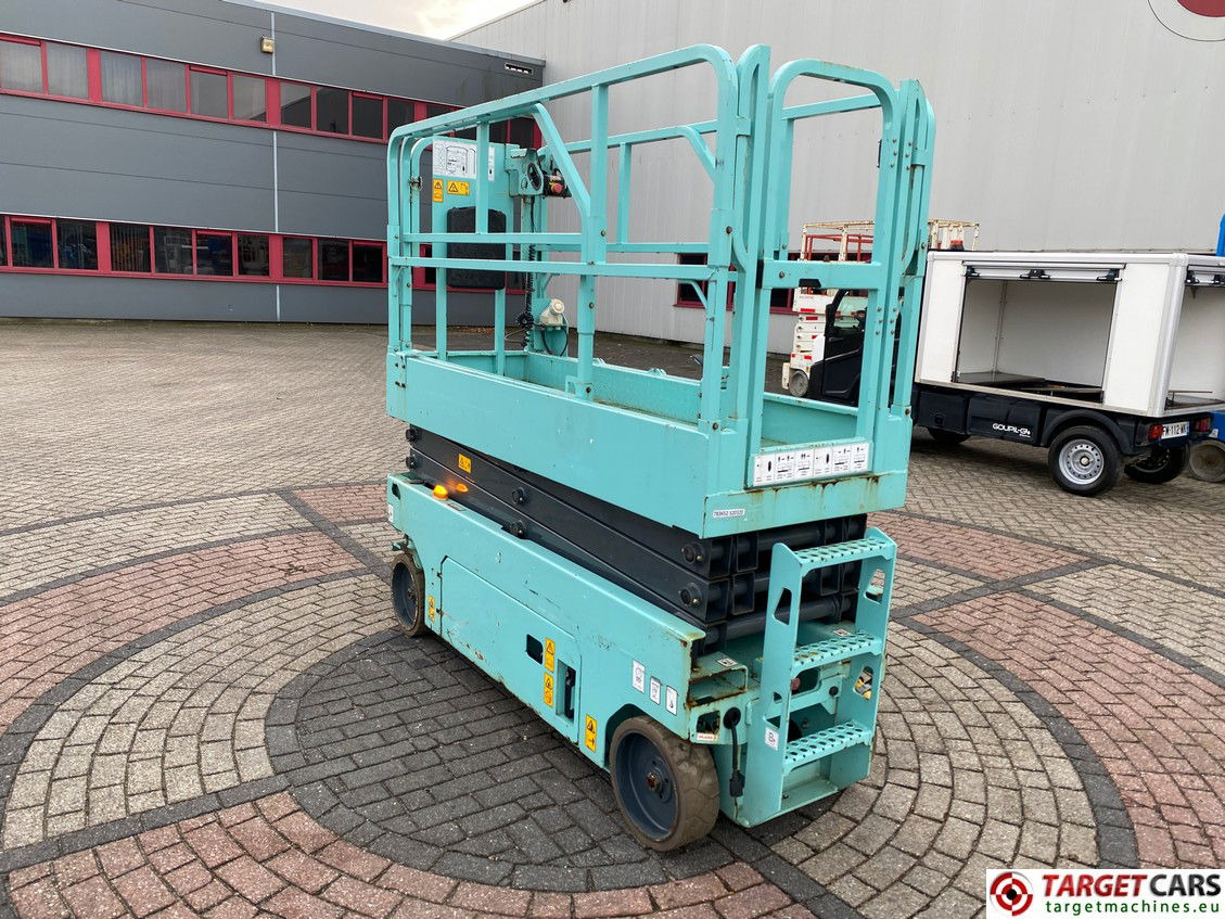 JCB S2032E ELECTRIC SCISSOR WORK LIFT 830CM 2018 42HRS 2671172 - Scissor lift: picture 4 JCB S2032E ELECTRIC SCISSOR WORK LIFT 830CM 2018 42HRS 2671172 - Scissor lift: picture 4