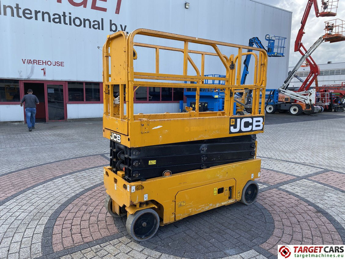 JCB S2632E ELECTRIC SCISSOR WORK LIFT 1010CM 2017 291HRS 2533527 - Scissor lift: picture 1 JCB S2632E ELECTRIC SCISSOR WORK LIFT 1010CM 2017 291HRS 2533527 - Scissor lift: picture 1