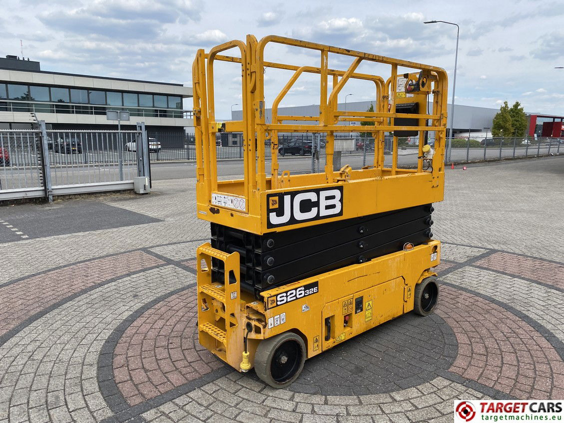 JCB S2632E ELECTRIC SCISSOR WORK LIFT 1010CM 2020 048HRS 5311685 - Scissor lift: picture 3 JCB S2632E ELECTRIC SCISSOR WORK LIFT 1010CM 2020 048HRS 5311685 - Scissor lift: picture 3