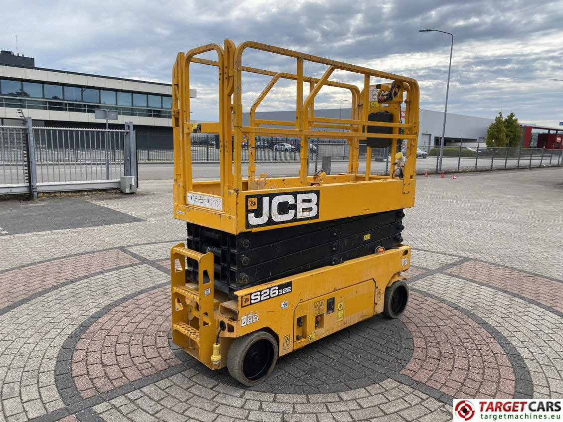 JCB S2632E ELECTRIC SCISSOR WORK LIFT 1010CM 2020 059HRS 5311669 - Scissor lift: picture 3 JCB S2632E ELECTRIC SCISSOR WORK LIFT 1010CM 2020 059HRS 5311669 - Scissor lift: picture 3