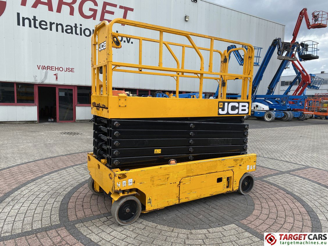 JCB S4550E ELECTRIC SCISSOR WORK LIFT 1580CM 2017 155HRS 2533933 - Scissor lift: picture 1 JCB S4550E ELECTRIC SCISSOR WORK LIFT 1580CM 2017 155HRS 2533933 - Scissor lift: picture 1