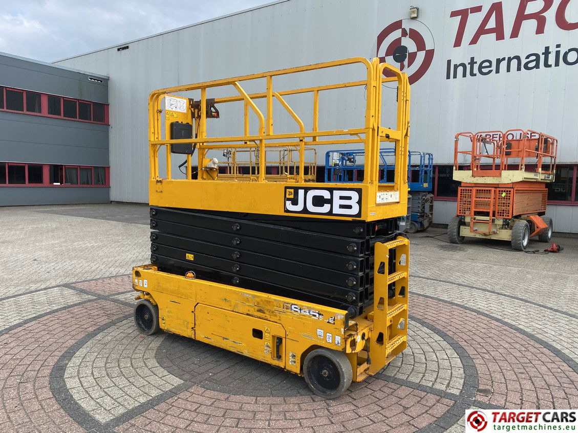 JCB S4550E ELECTRIC SCISSOR WORK LIFT 1580CM 2019 273HRS 2536780 - Scissor lift: picture 4 JCB S4550E ELECTRIC SCISSOR WORK LIFT 1580CM 2019 273HRS 2536780 - Scissor lift: picture 4