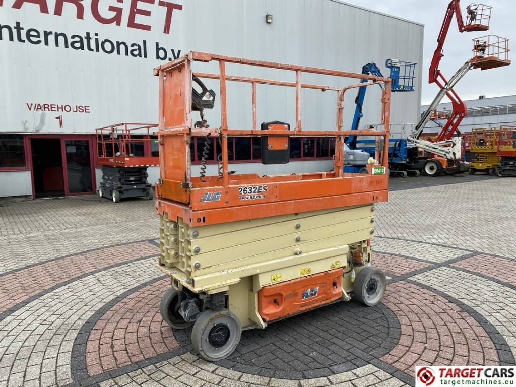 JLG 2632ES Electric Scissor Work Lift 977cm - Scissor lift: picture 1 JLG 2632ES Electric Scissor Work Lift 977cm - Scissor lift: picture 1