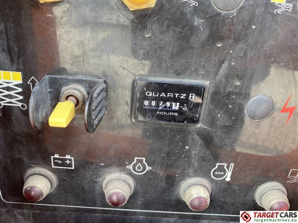 JLG 4394RT Diesel 4x4 Scissor Work Lift 1511cm  leasing JLG 4394RT Diesel 4x4 Scissor Work Lift 1511cm: picture 13