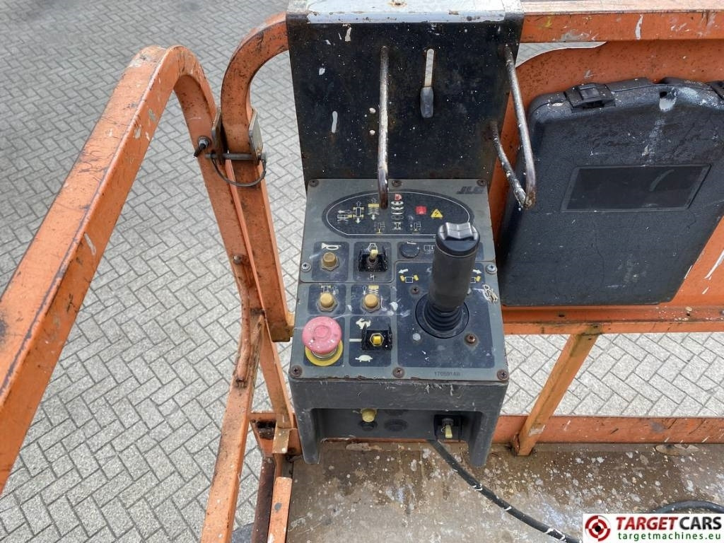 JLG 4394RT Diesel 4x4 Scissor Work Lift 1511cm  leasing JLG 4394RT Diesel 4x4 Scissor Work Lift 1511cm: picture 8