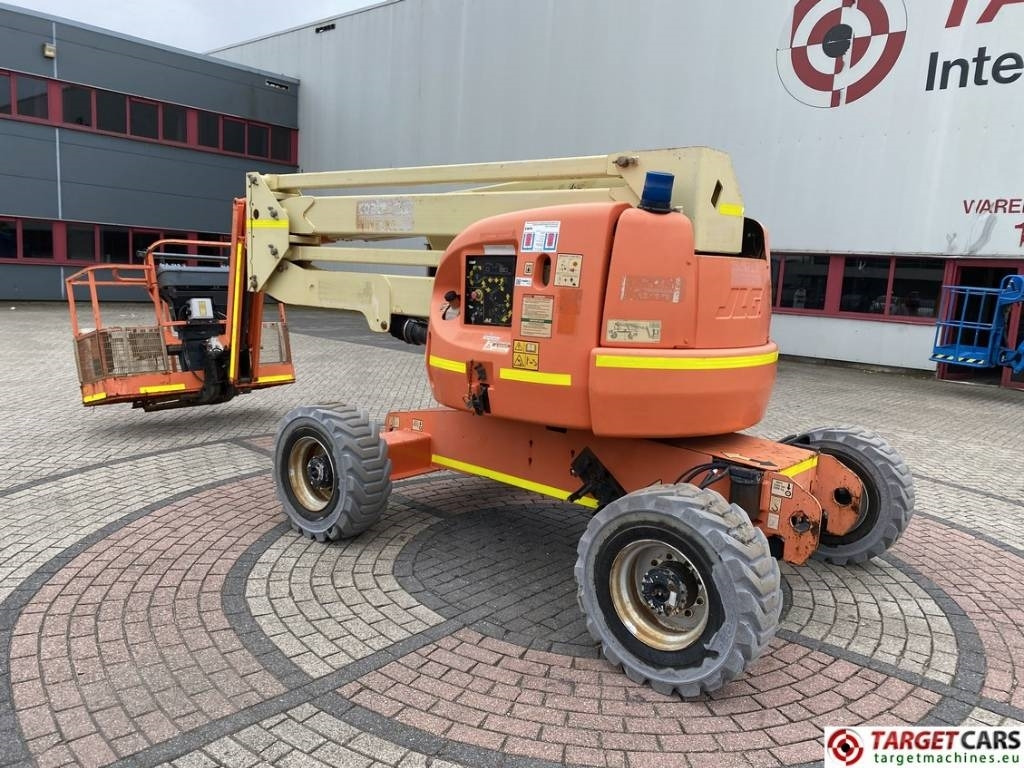 JLG 450AJ Articulated 4x4 Diesel Boom Lift 1551cm DEF - Articulated boom: picture 4 JLG 450AJ Articulated 4x4 Diesel Boom Lift 1551cm DEF - Articulated boom: picture 4