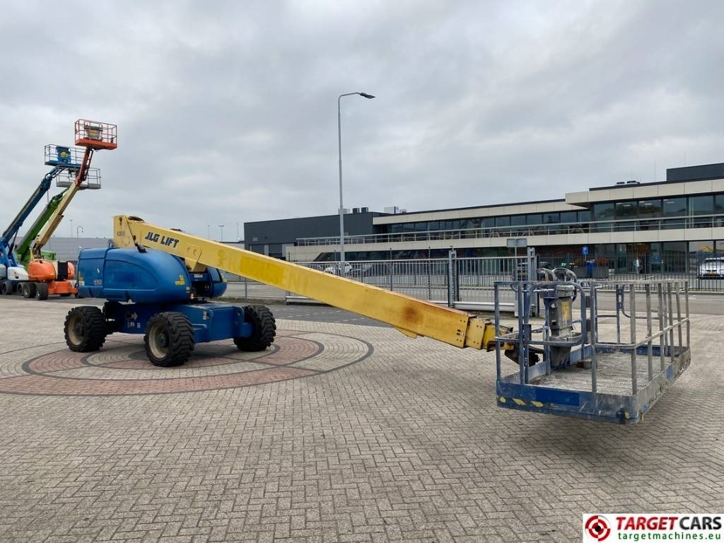 JLG 680S Telescopic 4x4 Diesel Boom Work Lift 2273cm - Telescopic boom: picture 2 JLG 680S Telescopic 4x4 Diesel Boom Work Lift 2273cm - Telescopic boom: picture 2