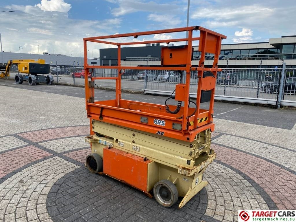 JLG 6RS Electric Scissor Work Lift 779cm - Scissor lift: picture 2 JLG 6RS Electric Scissor Work Lift 779cm - Scissor lift: picture 2