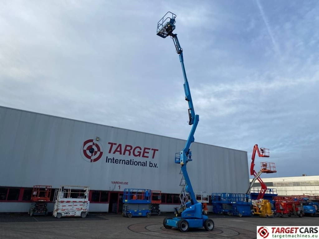 JLG M450AJ HyBrid Articulated Boom Work Lift 1572cm - Articulated boom: picture 5 JLG M450AJ HyBrid Articulated Boom Work Lift 1572cm - Articulated boom: picture 5