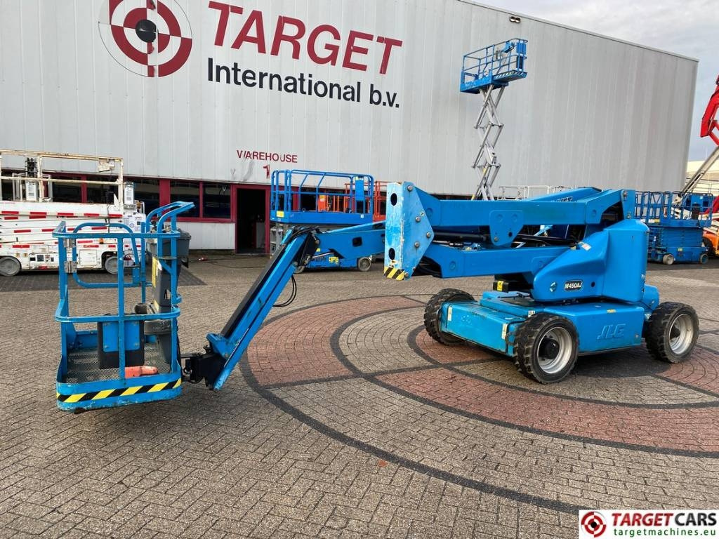 JLG M450AJ HyBrid Articulated Boom Work Lift 1572cm - Articulated boom: picture 1 JLG M450AJ HyBrid Articulated Boom Work Lift 1572cm - Articulated boom: picture 1
