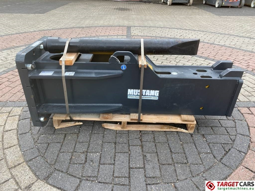 Mustang HM1802 Hydraulic Excavator Breaker Hammer 19~28T - Hydraulic hammer for Construction machinery: picture 1 Mustang HM1802 Hydraulic Excavator Breaker Hammer 19~28T - Hydraulic hammer for Construction machinery: picture 1