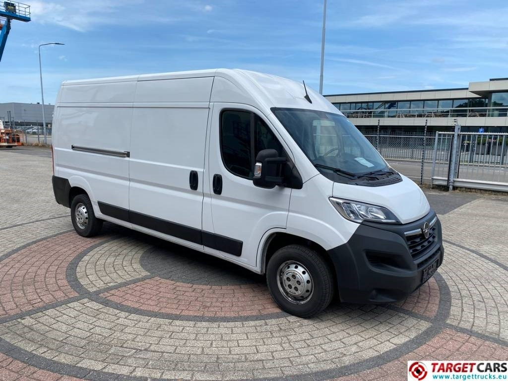 Opel Movano 2.2D BlueHDI Panel Van 140HP L3H2 - Panel van: picture 2 Opel Movano 2.2D BlueHDI Panel Van 140HP L3H2 - Panel van: picture 2