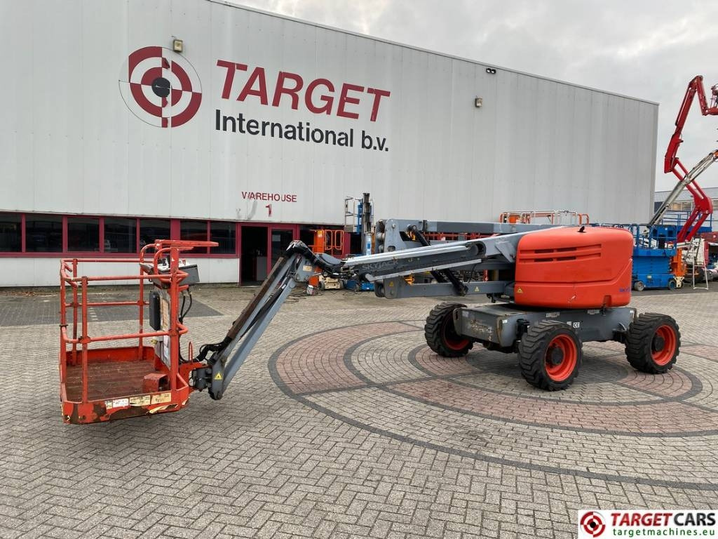 SkyJack SJ51AJ Articulated 4x4 Diesel Boom Lift 1755cm - Articulated boom: picture 1 SkyJack SJ51AJ Articulated 4x4 Diesel Boom Lift 1755cm - Articulated boom: picture 1