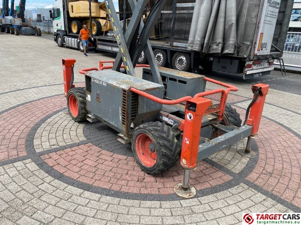 SkyJack SJ6832 RT 6832 Diesel 4x4 Scissor Work Lift 1180cm  leasing SkyJack SJ6832 RT 6832 Diesel 4x4 Scissor Work Lift 1180cm: picture 17