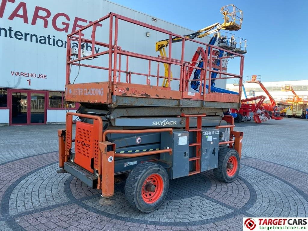 SkyJack SJ8841 RT Diesel 4x4 Scissor Work Lift 1430cm - Scissor lift: picture 1 SkyJack SJ8841 RT Diesel 4x4 Scissor Work Lift 1430cm - Scissor lift: picture 1