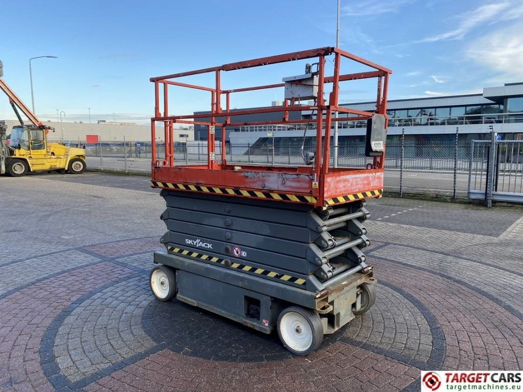 SkyJack SJIII-4740 Electric Scissor 4740 Work Lift 1380cm - Scissor lift: picture 2 SkyJack SJIII-4740 Electric Scissor 4740 Work Lift 1380cm - Scissor lift: picture 2