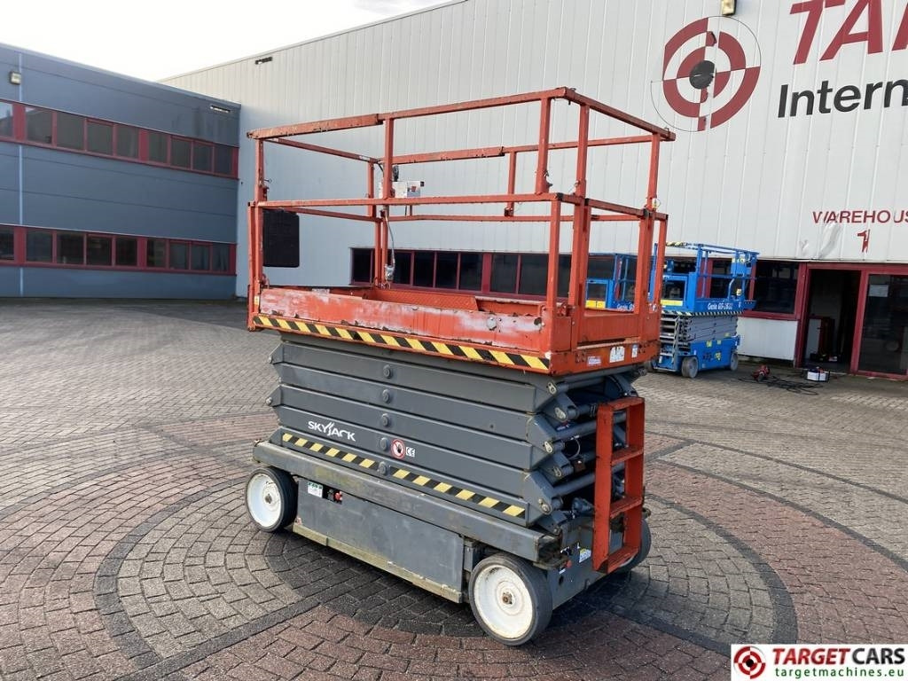 SkyJack SJIII-4740 Electric Scissor 4740 Work Lift 1380cm - Scissor lift: picture 4 SkyJack SJIII-4740 Electric Scissor 4740 Work Lift 1380cm - Scissor lift: picture 4