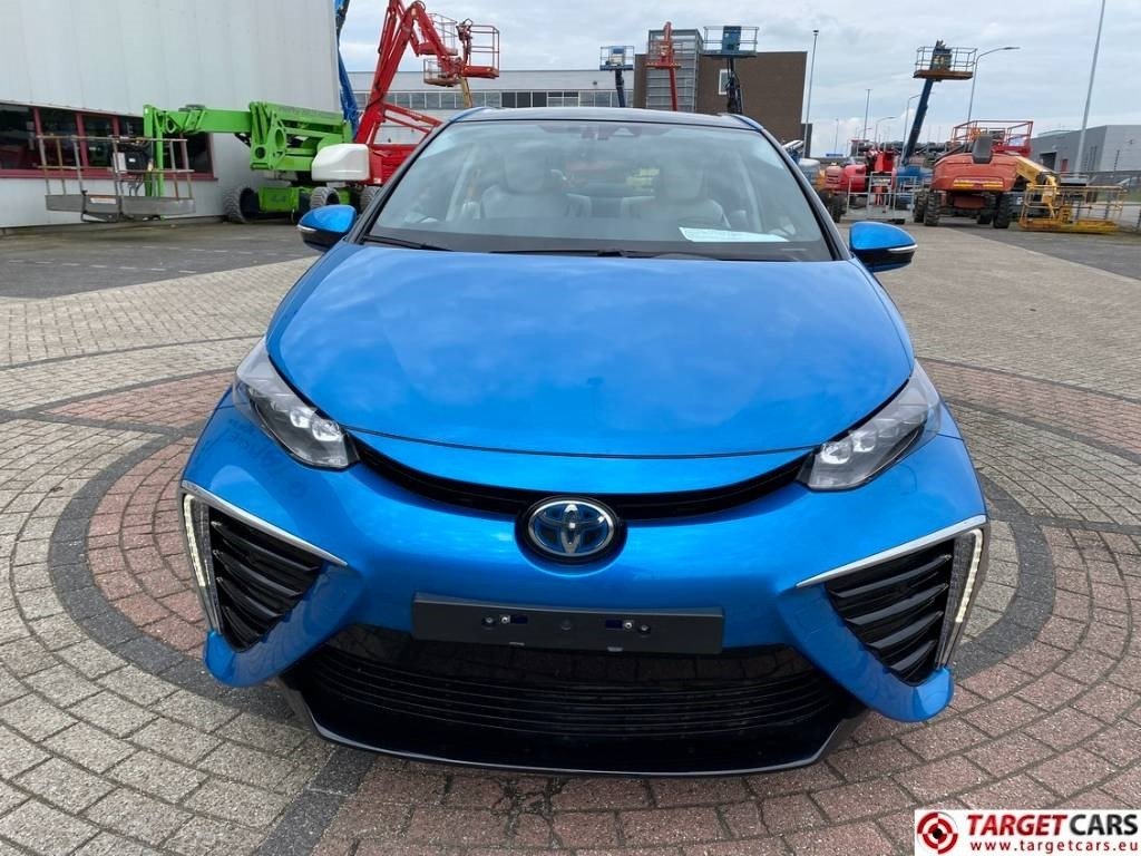 Toyota Mirai FCV HydroGen FuelCell - Sedan: picture 2 Toyota Mirai FCV HydroGen FuelCell - Sedan: picture 2