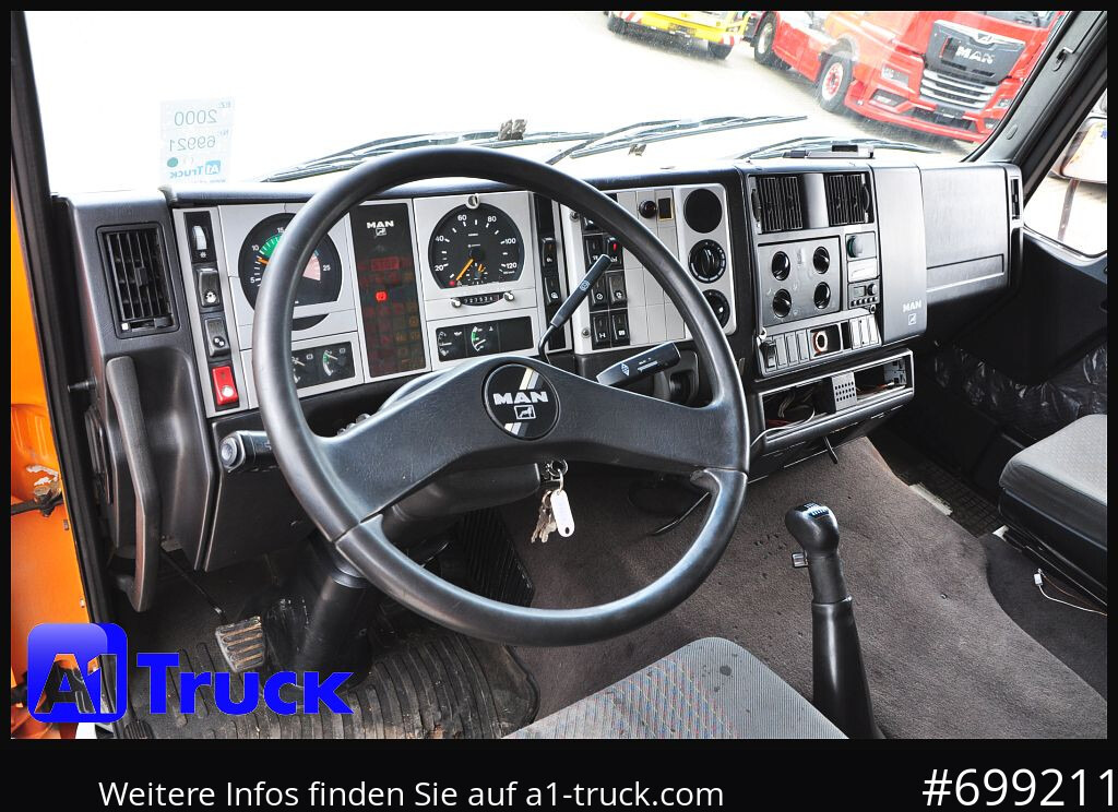 MAN MAN F 2000 26.464 Intarder Kran PK 15.500 Funk, - Dropside/ Flatbed truck, Crane truck: picture 4 MAN MAN F 2000 26.464 Intarder Kran PK 15.500 Funk, - Dropside/ Flatbed truck, Crane truck: picture 4