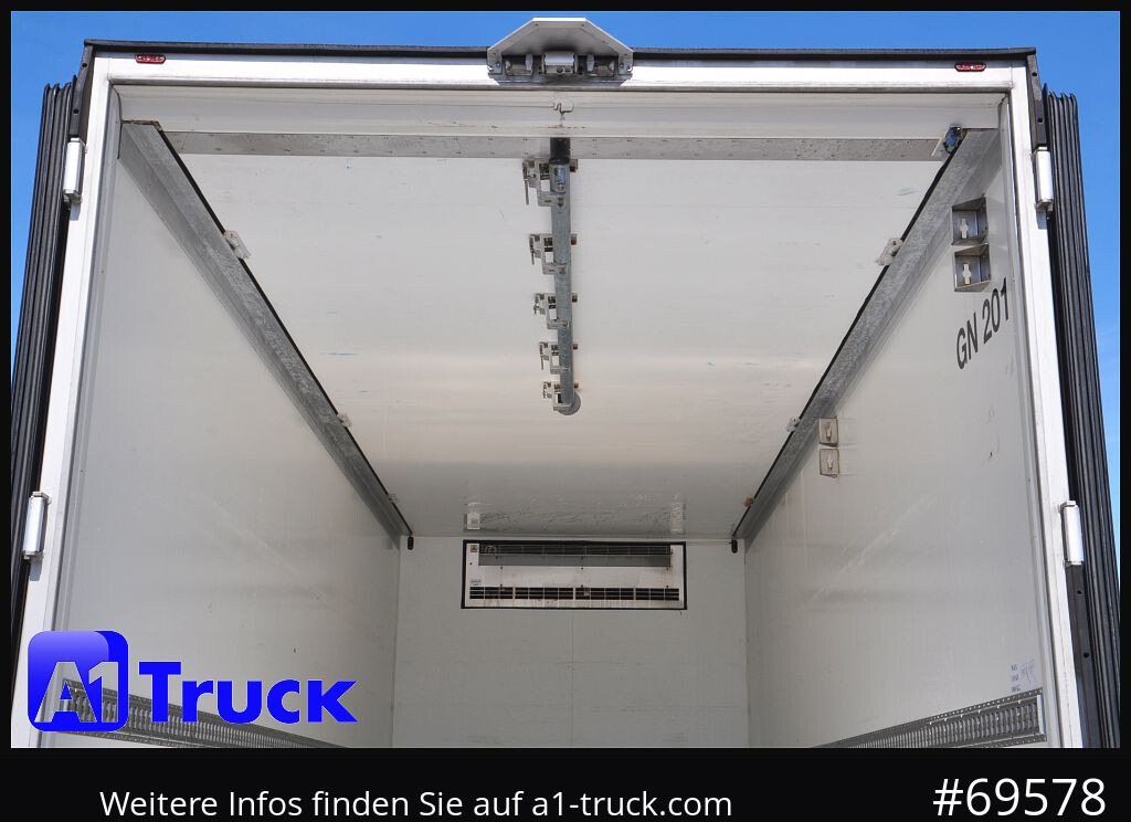MERCEDES-BENZ 1524 BL Mitsubishi Schmitz Türen + LBW, - Refrigerator truck: picture 2 MERCEDES-BENZ 1524 BL Mitsubishi Schmitz Türen + LBW, - Refrigerator truck: picture 2
