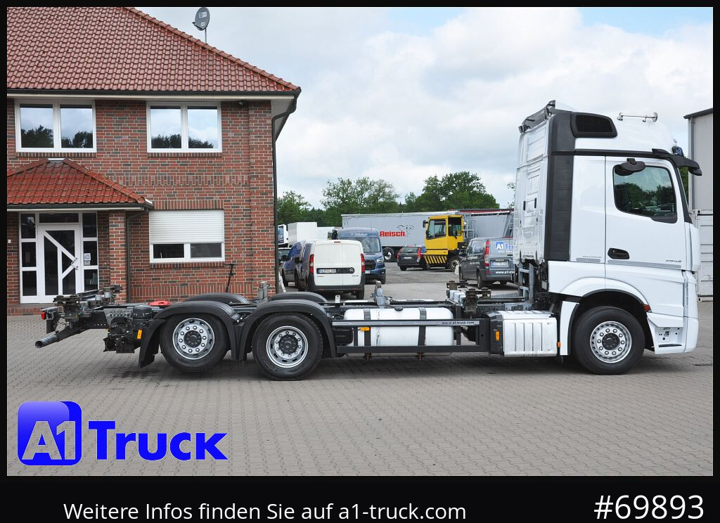 Container transporter/ Swap body truck MERCEDES-BENZ 2545, Multi BDF, Wechsler, 7.45-7.82, MIDI, LIftachse: picture 8