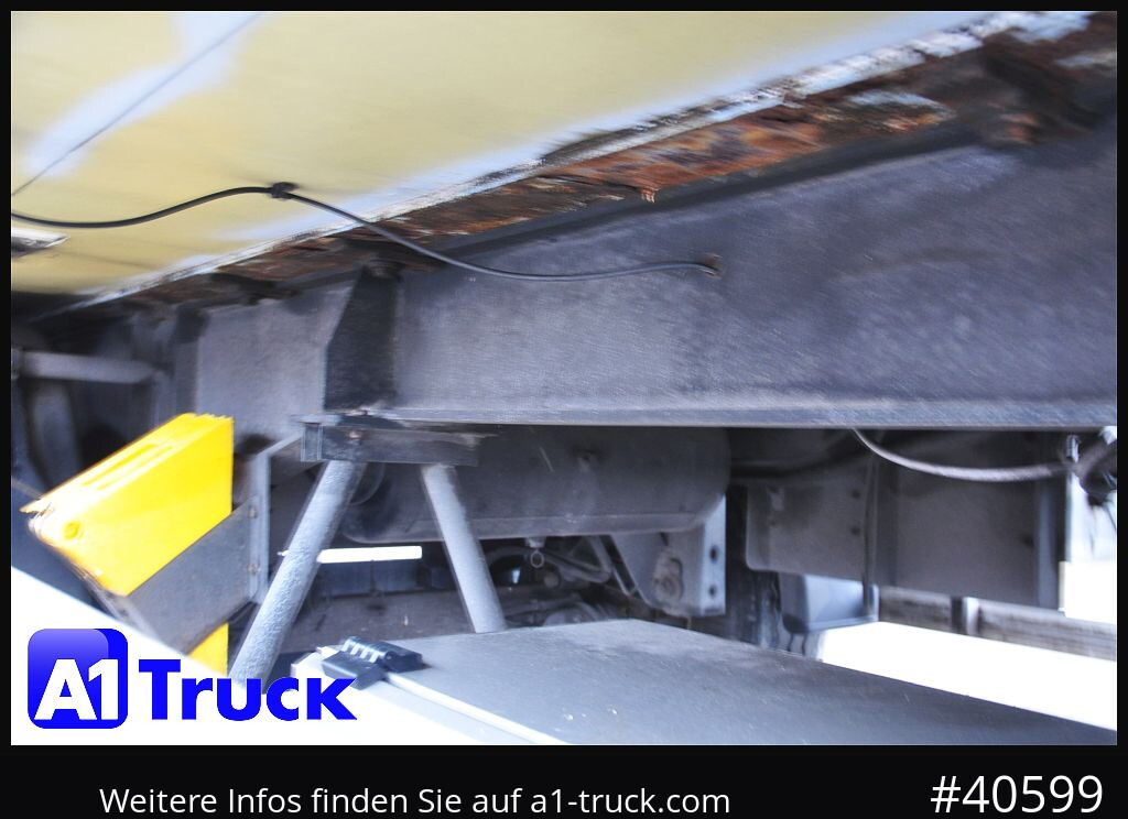 SCHMITZ Achwege & Tönjes, Rohrbahn, Fleisch, Schmitz Aufbau - Refrigerator trailer: picture 3 SCHMITZ Achwege & Tönjes, Rohrbahn, Fleisch, Schmitz Aufbau - Refrigerator trailer: picture 3