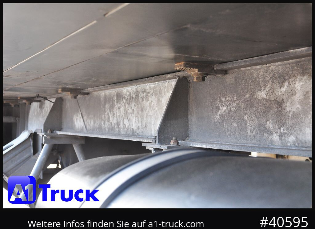 SCHMITZ Achwege & Tönjes, Rohrbahn, Fleisch, Schmitz Aufbau - Refrigerator trailer: picture 2 SCHMITZ Achwege & Tönjes, Rohrbahn, Fleisch, Schmitz Aufbau - Refrigerator trailer: picture 2