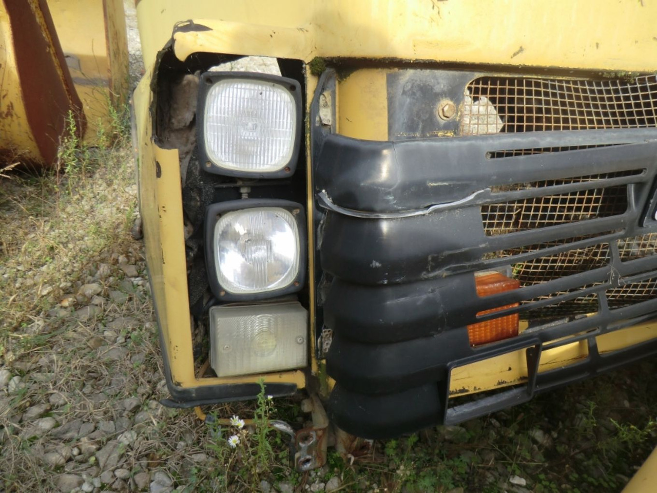 Caterpillar 735 Cofano e griglia - Hood for Construction machinery: picture 1 Caterpillar 735 Cofano e griglia - Hood for Construction machinery: picture 1
