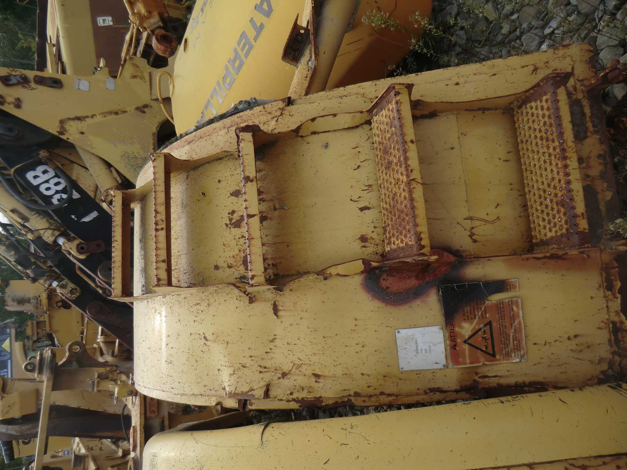 Caterpillar 735 Parafango anteriore destro e sinistro. - Fender for Construction machinery: picture 1 Caterpillar 735 Parafango anteriore destro e sinistro. - Fender for Construction machinery: picture 1