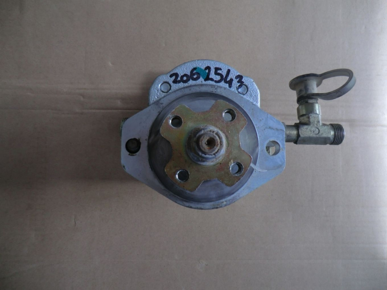 Caterpillar 735 motore idraulico ventola - Hydraulic motor for Construction machinery: picture 2 Caterpillar 735 motore idraulico ventola - Hydraulic motor for Construction machinery: picture 2