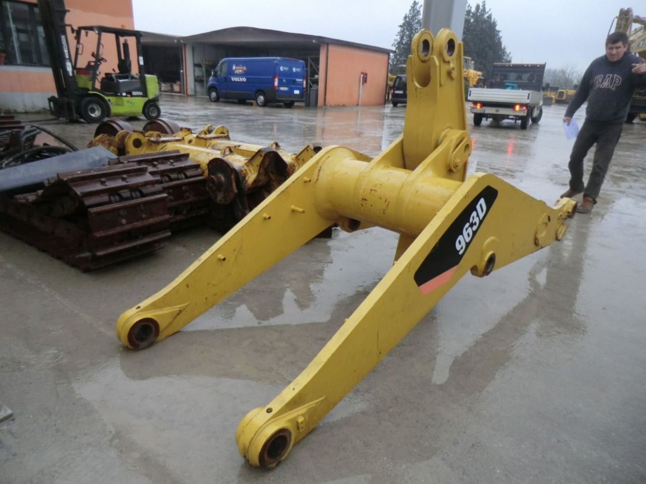 Caterpillar 963D BRACCIO CON LEVA - Boom for Construction machinery: picture 1 Caterpillar 963D BRACCIO CON LEVA - Boom for Construction machinery: picture 1