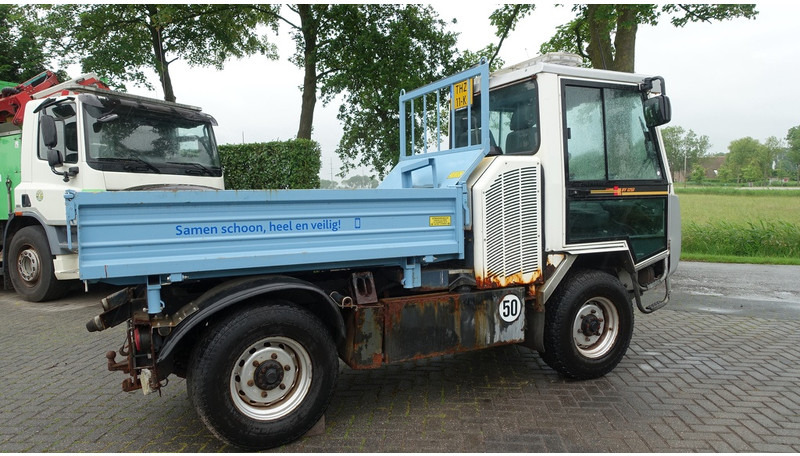 Boki HY1251 Kipper 4x4x4 - Farm tractor: picture 4 Boki HY1251 Kipper 4x4x4 - Farm tractor: picture 4