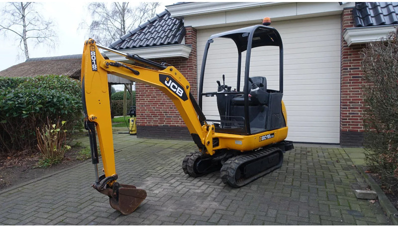 JCB 8018 CTS - Mini crane: picture 1 JCB 8018 CTS - Mini crane: picture 1