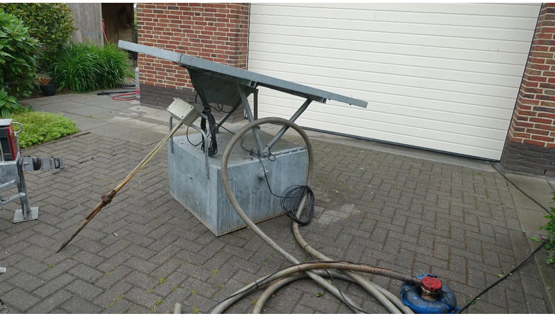 Plasdraspomp op aanhangwagen afzetbaar - Tractor mounted sprayer: picture 4 Plasdraspomp op aanhangwagen afzetbaar - Tractor mounted sprayer: picture 4