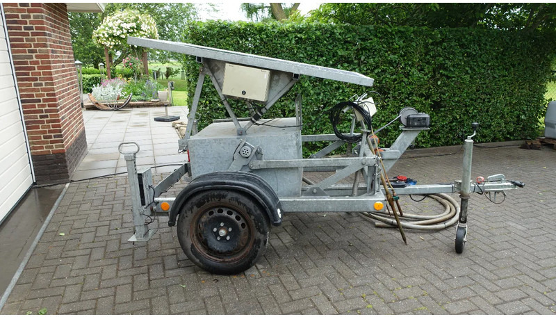 Plasdraspomp op aanhangwagen afzetbaar - Tractor mounted sprayer: picture 3 Plasdraspomp op aanhangwagen afzetbaar - Tractor mounted sprayer: picture 3