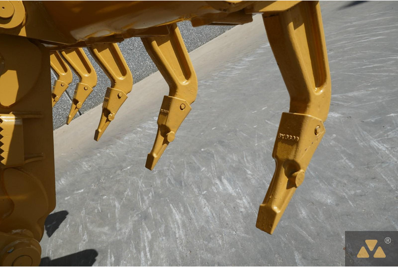 Grader Caterpillar 140H: picture 11