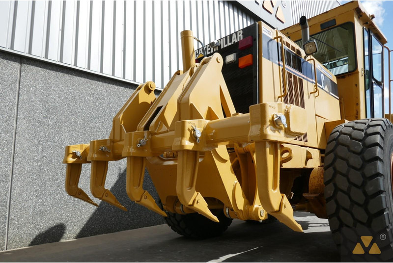 Grader Caterpillar 140H: picture 10