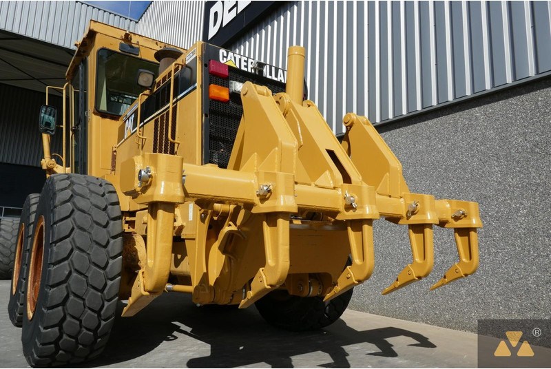 Grader Caterpillar 140H: picture 6